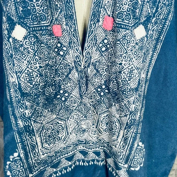 Magnolia Pearl Taj Appliqué Kimono NWT O/S - Picture 7 of 9